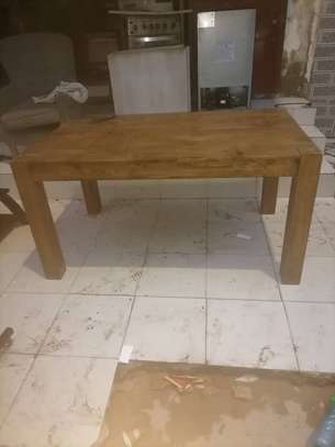 table trés solide image 1
