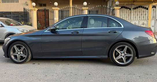 Mercedes C300 2016 image 12