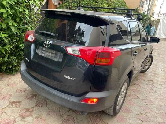 Toyota Rav 4 image 1