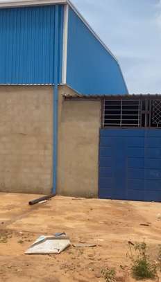 Hangar à louer diamniadio image 3