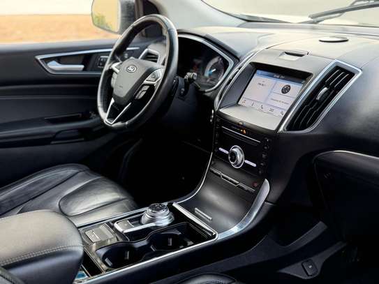 FORD EDGE TITANIUM 2019 image 8