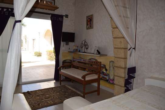 Splendide maison de type riad à vendre sur île de Marl Lodj image 7