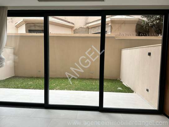 Ref_2659_PL Duplex à louer  sur la corniche des Almadies  . image 4