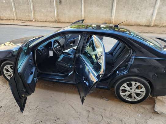 Ford Fusion 2012 image 11