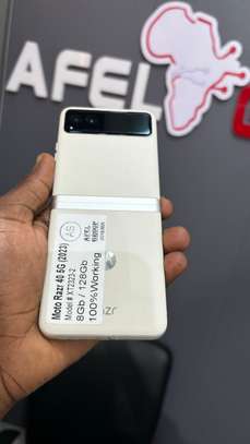 Motorola Razr 40 5G image 4