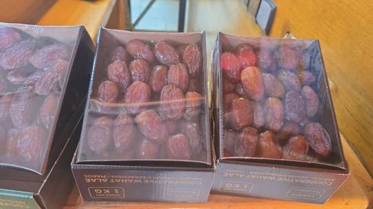 dattes naturelles AL MAJD premium Moyen-Orient image 4