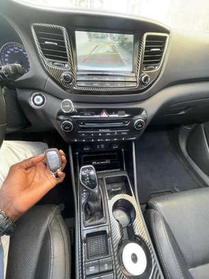 Hyundai Tucson image 8
