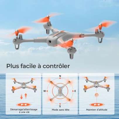 Drone pliable avec 2 batteries camera intégrée et wifi image 3