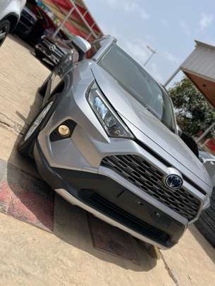 TOYOTA RAV 4 Hybrid image 1