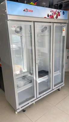 Réfrigérateur vitrine image 2