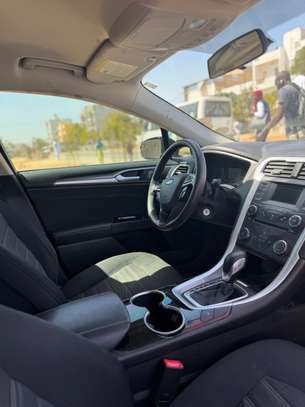 Ford Fusion 2016 image 9