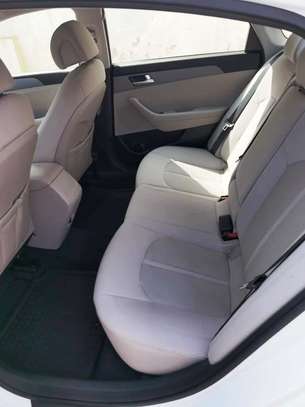 LOCATION HYUNDAI SONATA ESSENCE/AUTOMATIQUE image 5