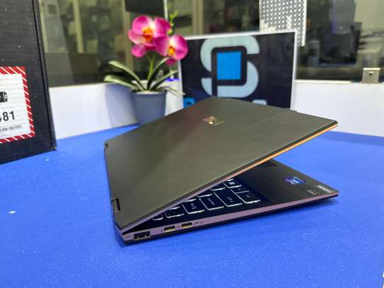 MSI E13 Ultra 7 16Go 1To x360 scellé 2025 image 6