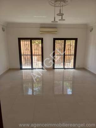 Ref_1818_SEY_ Villa R+1 à louer à Mermoz image 7
