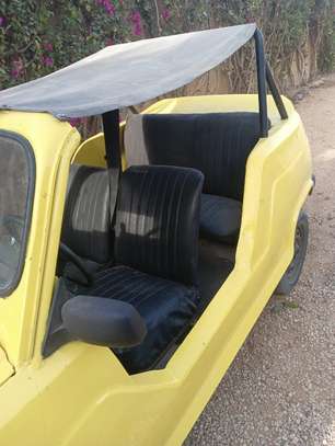 Renault 4 image 5