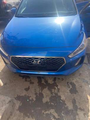 Elantra GT image 2