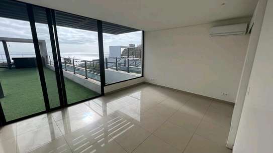 Appart F5 pied dans l'eau a water front image 2