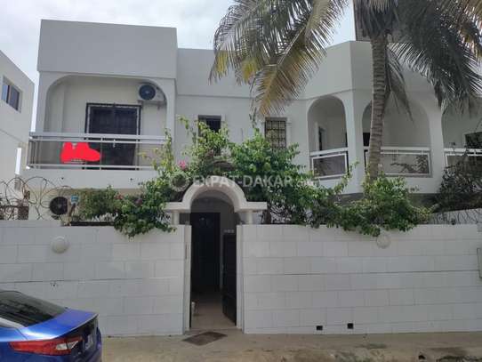 Maison a louer à côté de Marina Bey image 1