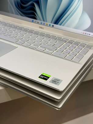 Dell Inspiron 7501 - GTX 1650 Ti 4 Go image 3