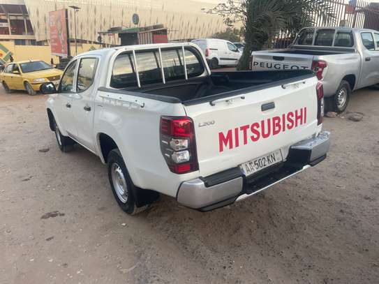 Mitsubishi L200 2023 image 3