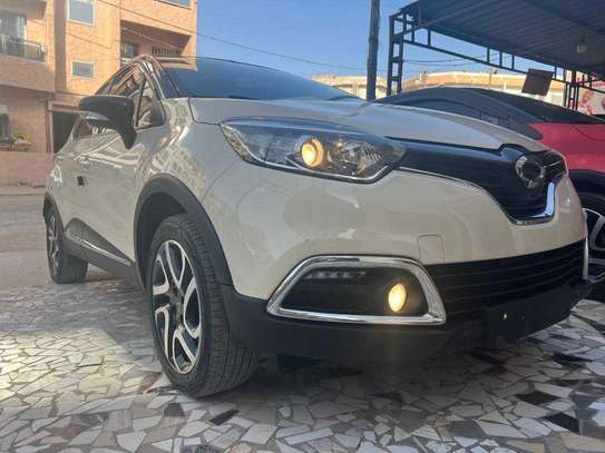 Renault QM3 capture 2016 image 2