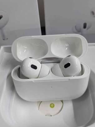 AirPod Pro image 1