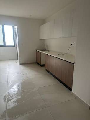 Magnifique appartement à louer a Fann Résidence avec vue mer image 6