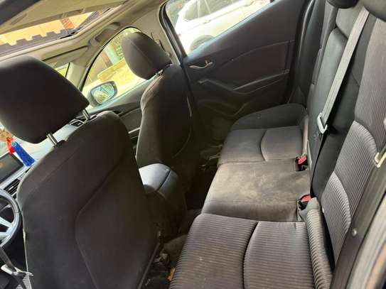 Mazda 3 2016 image 9