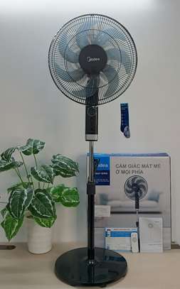 MIDEA VENTILATEUR 16" A PIED - AVEC TELECOMMANDE image 1