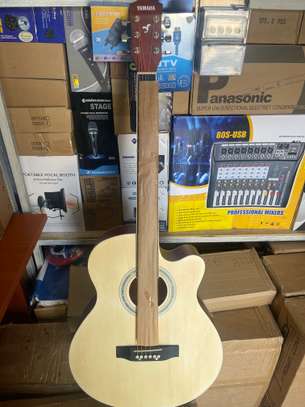 Guitar! (Yamaha fender et Ibanez tout neuf)bon prix image 3