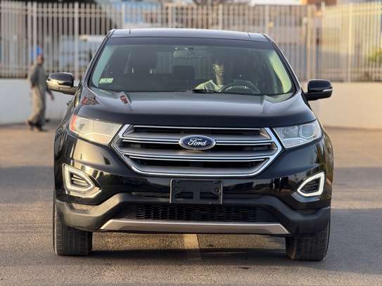Ford Edge 2017 venant 4 cylindres 2.0 version 4x4 image 5