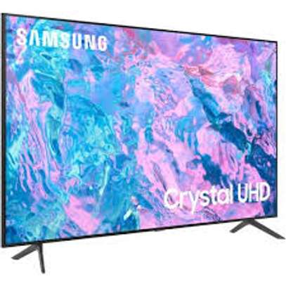 SAMSUNG SMART 70" UHD 4K image 1