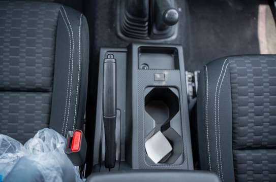 Mitsubishi L 200 double cabinet 2026 image 10