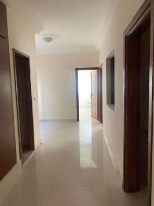 Appartement F4 a Yoff Onomo image 14