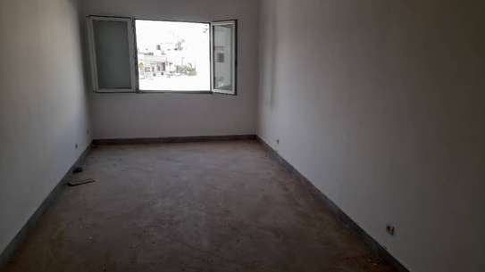 Appartement à louer ouest foire image 1