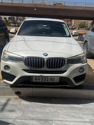 BMW X4 2016 blanc SUV compact performant image 2