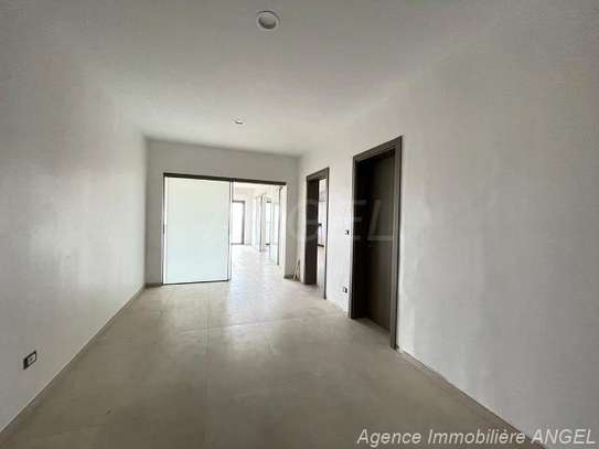 Ref_2481_PL Appartement  à louer en RDC aux Almadies image 7