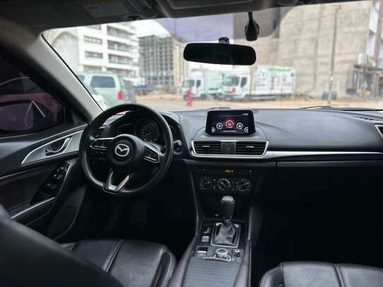 Mazda 3 année 2017 venant automatique image 11