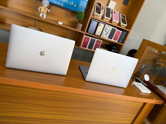 MacBook Pro 2019 15 pouces image 2