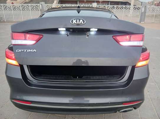 Kia Optima 2017 image 9