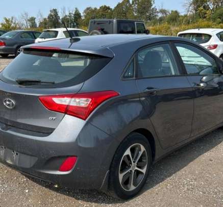Hyundai Elentra GT 2017 image 4
