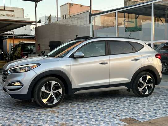 Hyundai image 8