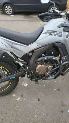 VENANT MAGNIFIQUE  VOGE 300 tout terrain image 4