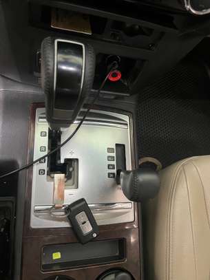 MITSUBISHI PAJERO FULL OPTIONS image 6