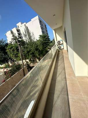 APPARTEMENT F4 VUE MER FACE MARINA BAY image 3