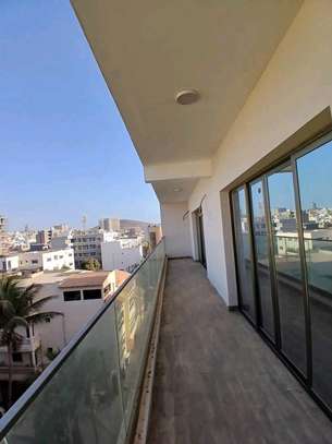 Appartement avec piscine commune et salle de sport image 4