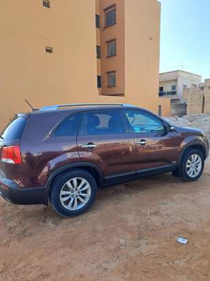 kia sorento 2011 image 2
