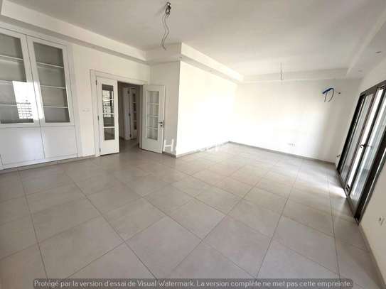 Appartement à louer au Point E image 7