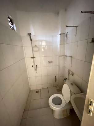 Appartement à louer à Sicap Foire image 2