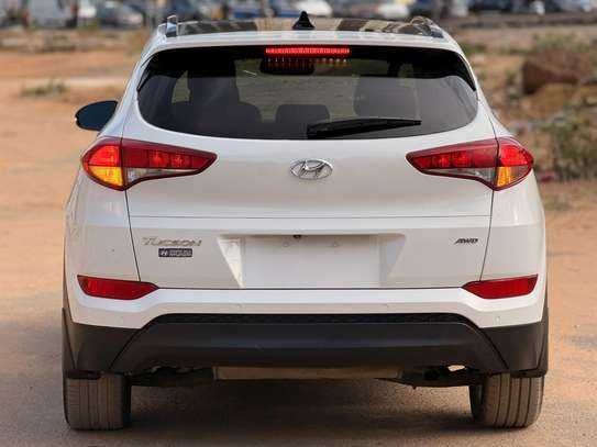 Hyundai Tucson Année 2017 image 5